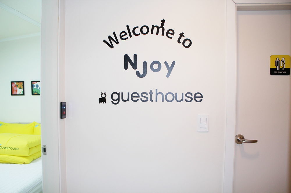 Njoy Guesthouse Seoul Exterior photo